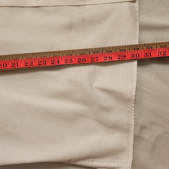 Set of VanHeusen Men's Dress Shirts with coordinating Ties - Picture 9 of 16